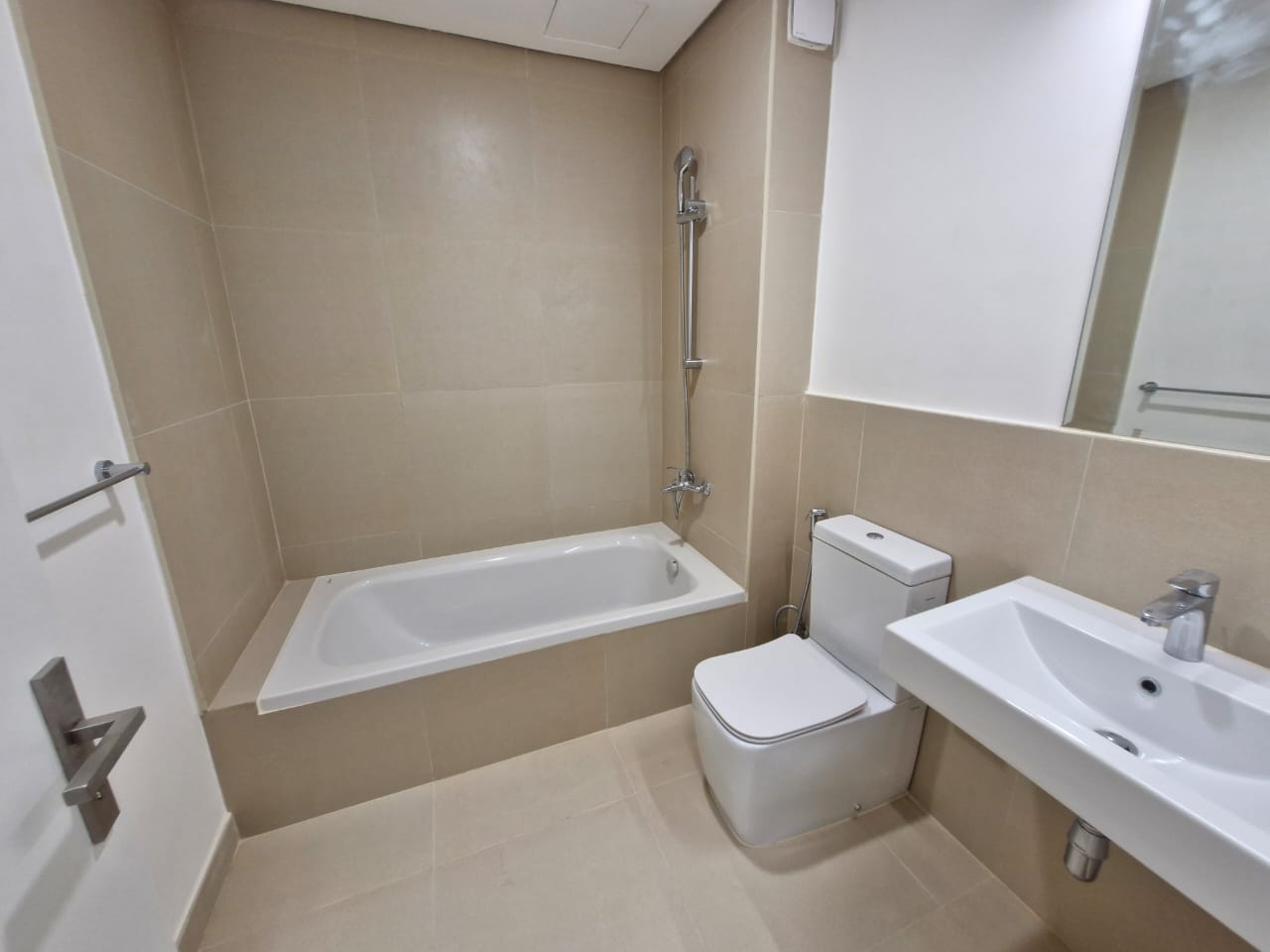 ✨ Luxurious Duplex for Rent in Sedra (Roshn) 🏡